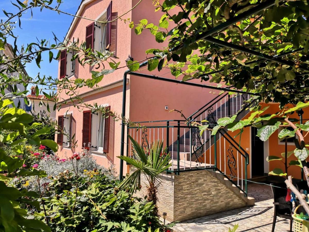 Apartments Ines Medulin Exterior foto